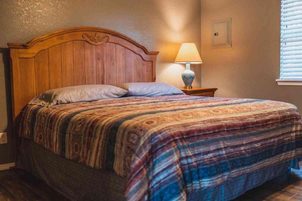 Lakeview Room 2 Queens - 23 Mead Экстерьер фото